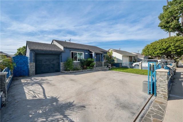 1037 S Tajauta, Compton, CA 90220