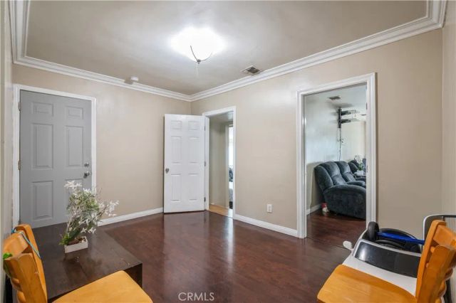 1037 S Tajauta, Compton, CA 90220