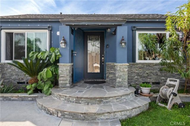 1037 S Tajauta, Compton, CA 90220