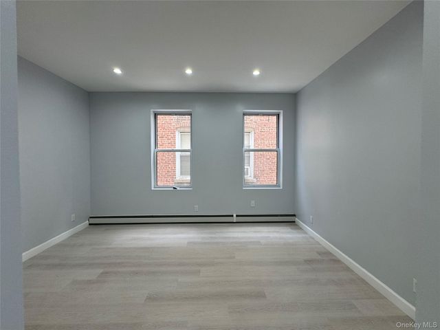 3041 Paulding Avenue, Bronx, NY 10469
