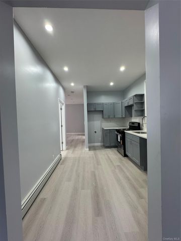 3041 Paulding Avenue, Bronx, NY 10469