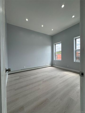3041 Paulding Avenue, Bronx, NY 10469
