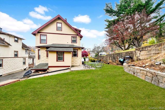 26 Cleveland Street, Valhalla, NY 10595