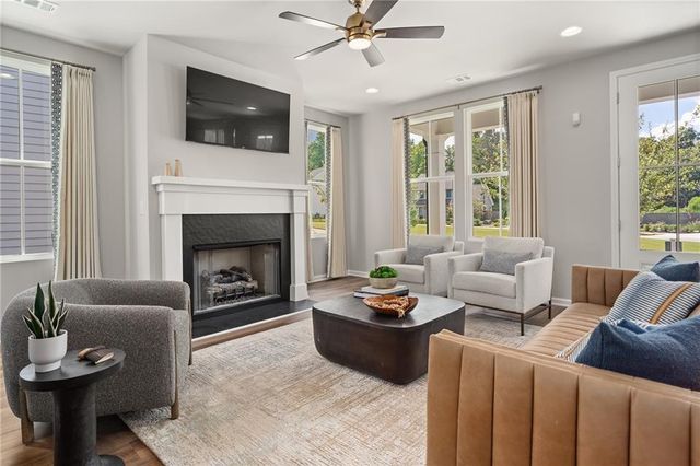 29 Hydrangea Way Unit 72, Auburn, GA 30011