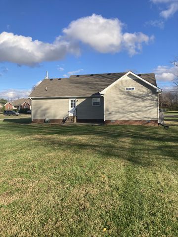 137 Bryan James Ln, Portland, TN 37148