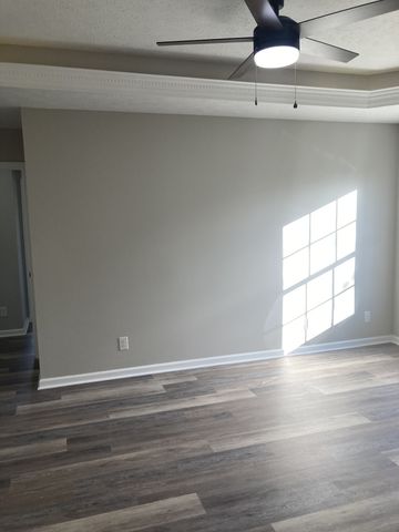 137 Bryan James Ln, Portland, TN 37148