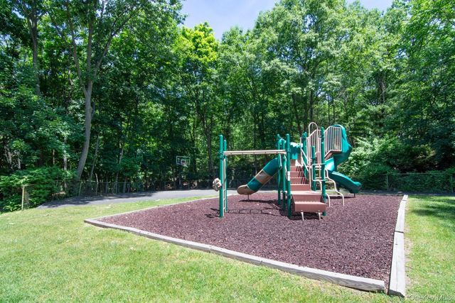 100 Dehaven Drive 209, Yonkers, NY 10703