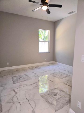 2605 SW Acco Road, Port St Lucie, FL 34953