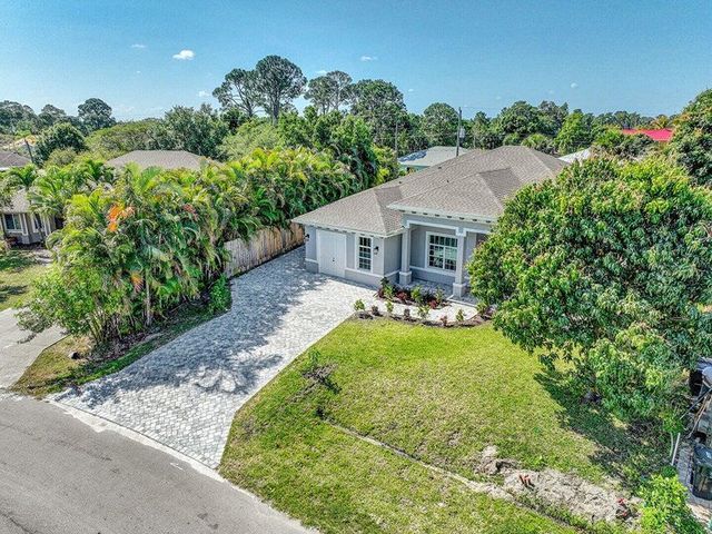 2605 SW Acco Road, Port St Lucie, FL 34953