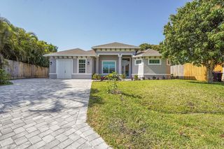 2605 SW Acco Road, Port St Lucie, FL 34953