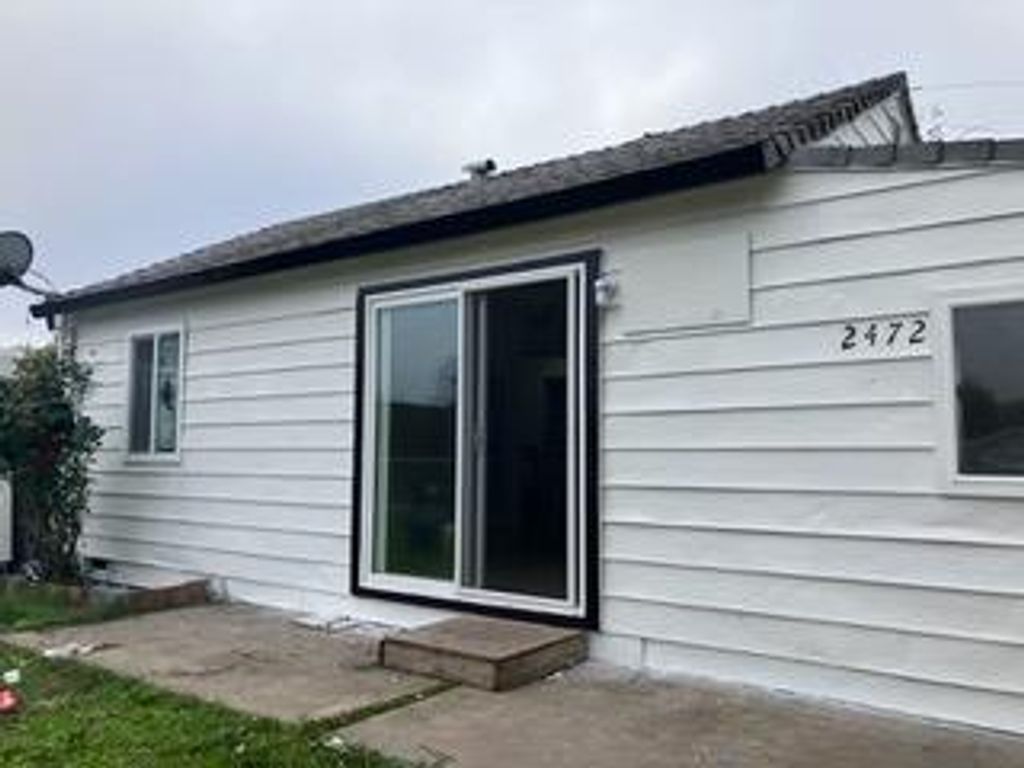 2472 Robindale Ave, Stockton, CA 95205