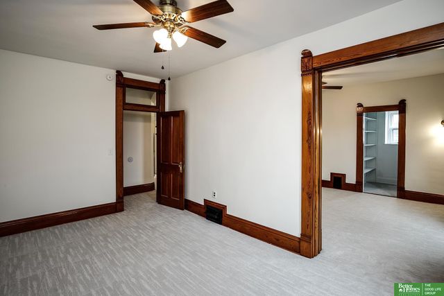 1624 S 32 Avenue, Omaha, NE 68105