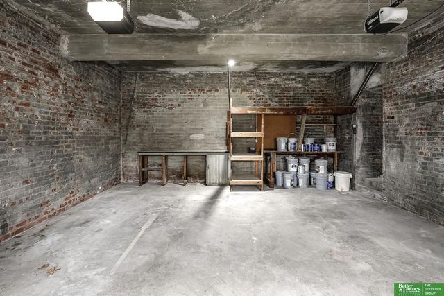 1624 S 32 Avenue, Omaha, NE 68105