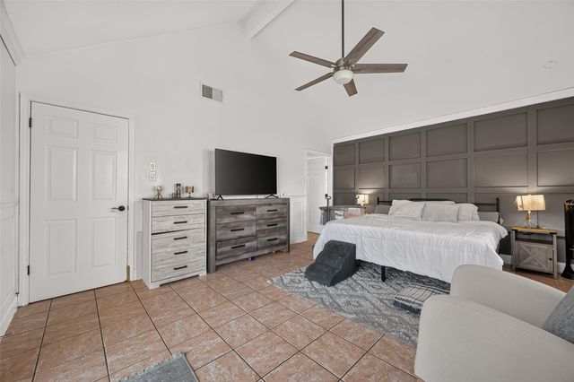14715 Summerway Lane, Houston, TX 77014