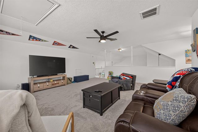 14715 Summerway Lane, Houston, TX 77014