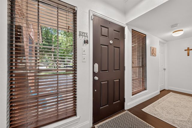 14715 Summerway Lane, Houston, TX 77014