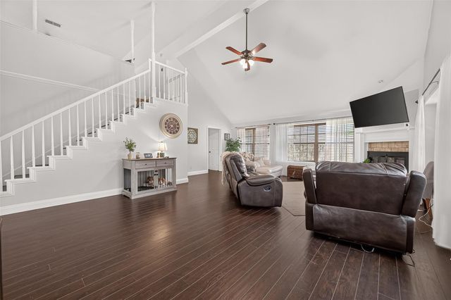 14715 Summerway Lane, Houston, TX 77014