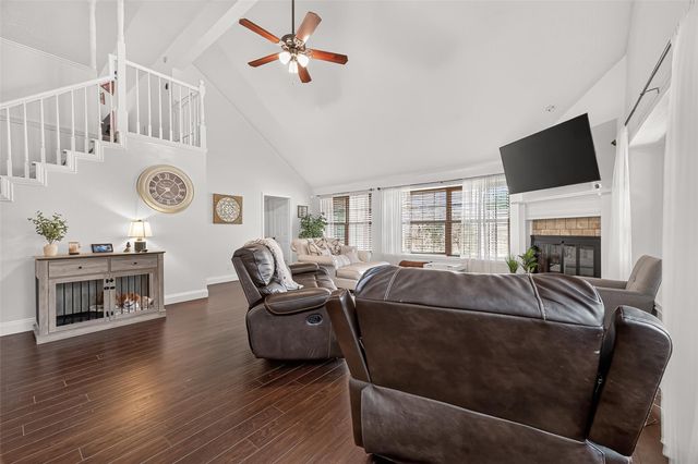 14715 Summerway Lane, Houston, TX 77014
