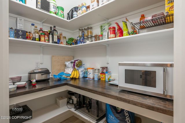 1280 W Valley Ridge Drive, Wasilla, AK 99654
