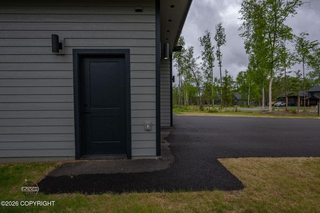 1280 W Valley Ridge Drive, Wasilla, AK 99654