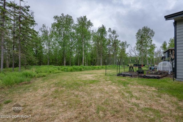 1280 W Valley Ridge Drive, Wasilla, AK 99654