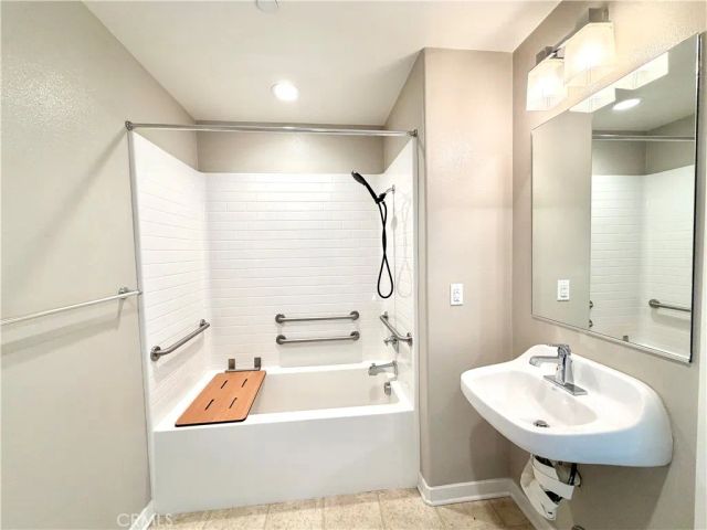 718 Central Avenue, Upland, CA 91786