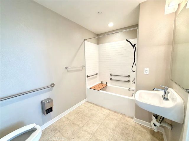 718 Central Avenue, Upland, CA 91786