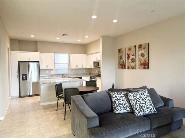718 Central Avenue, Upland, CA 91786