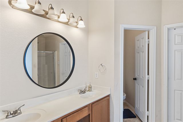 1640 Nashwood Drive, Grand Prairie, TX 75051
