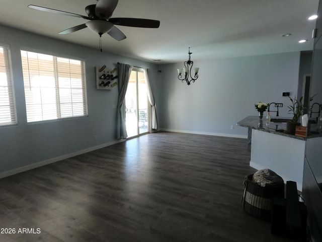 17359 W FETLOCK Trail, Surprise, AZ 85387