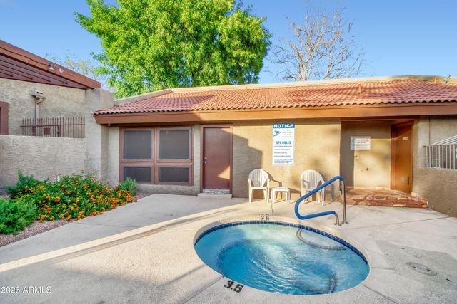4554 E PARADISE VILLAGE Parkway 148, Phoenix, AZ 85032