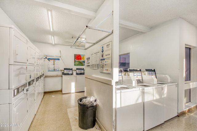 4554 E PARADISE VILLAGE Parkway 148, Phoenix, AZ 85032