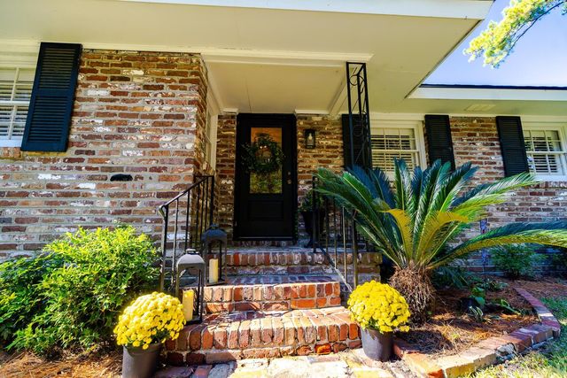 110 Carroll Court, Summerville, SC 29483