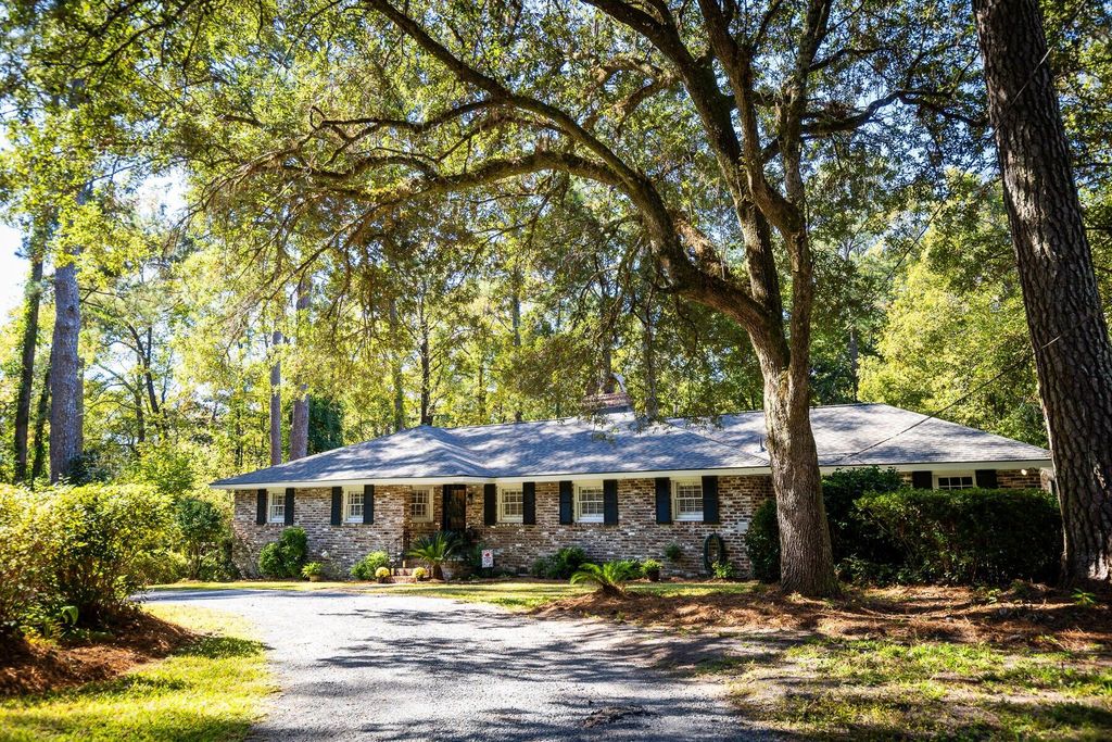 110 Carroll Court, Summerville, SC 29483