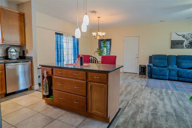 660 SHADY NOOK DRIVE, Clermont, FL 34711