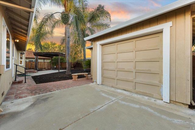 1314 Vancouver Way, Livermore, CA 94550