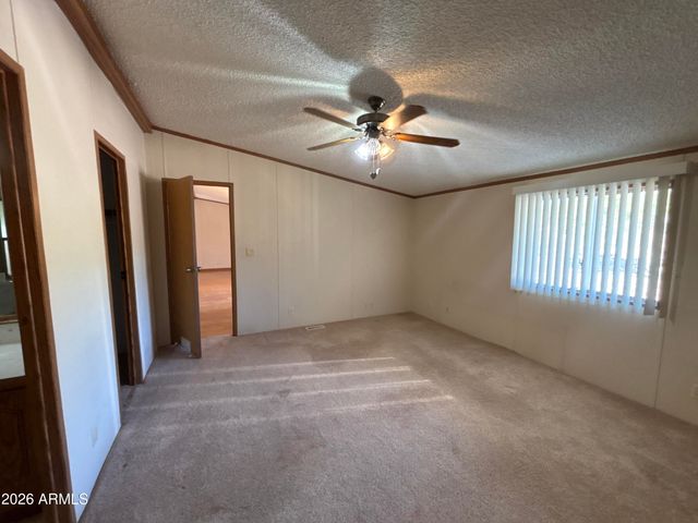 44410 N 14th Street, New River, AZ 85087