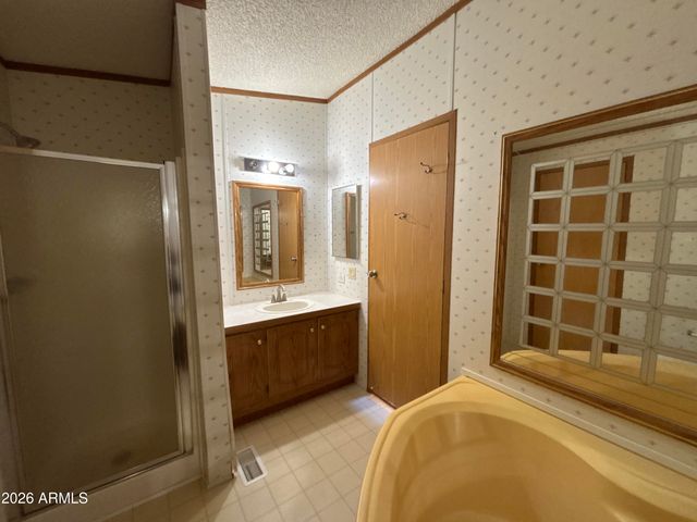 44410 N 14th Street, New River, AZ 85087