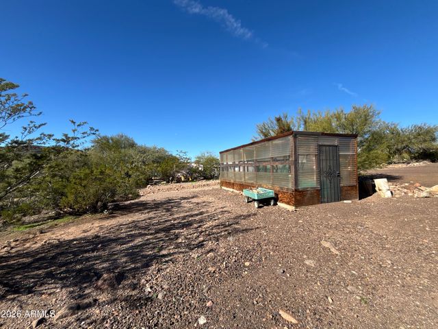 44410 N 14th Street, New River, AZ 85087