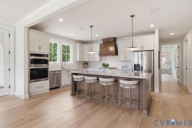 4901 Winding Waters Dr, Moseley, VA 23120