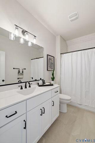 4901 Winding Waters Dr, Moseley, VA 23120