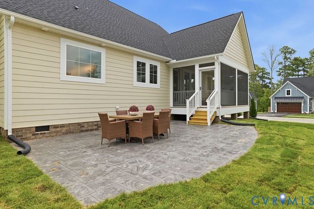 4901 Winding Waters Dr, Moseley, VA 23120