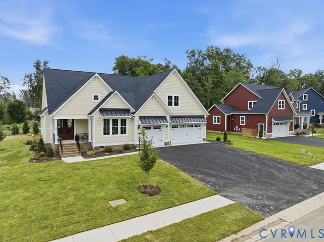 4901 Winding Waters Dr, Moseley, VA 23120