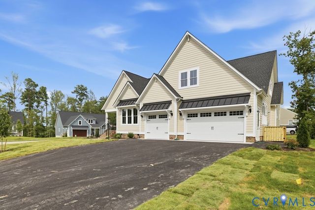 4901 Winding Waters Dr, Moseley, VA 23120