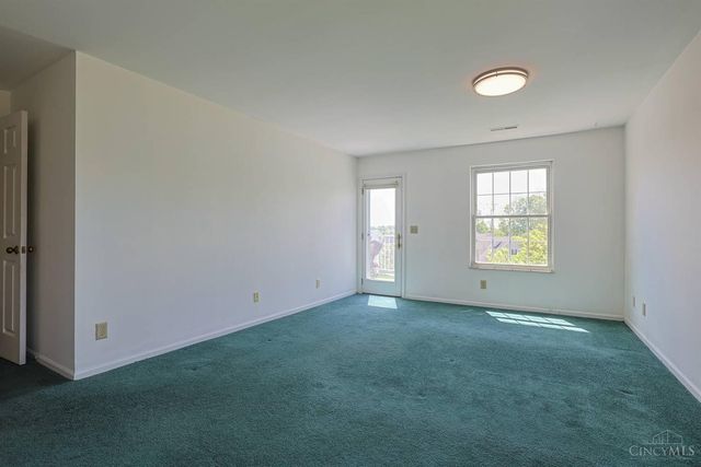 5199 Scarsdale Cove, Green Twp, OH 45248