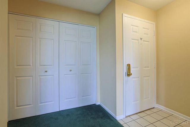 5199 Scarsdale Cove, Green Twp, OH 45248