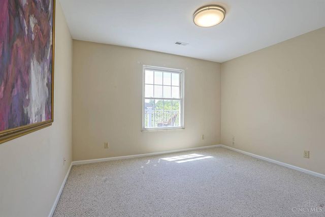 5199 Scarsdale Cove, Green Twp, OH 45248