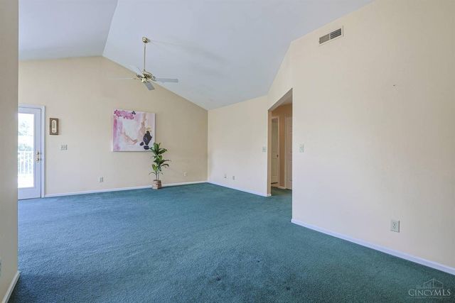 5199 Scarsdale Cove, Green Twp, OH 45248