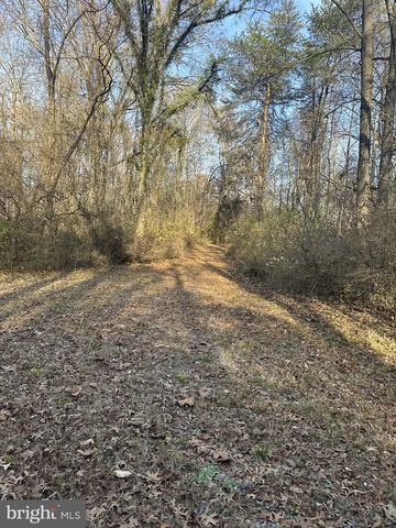 6 LANSDOWN CT, Elkton, MD 21921