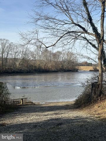 6 LANSDOWN CT, Elkton, MD 21921